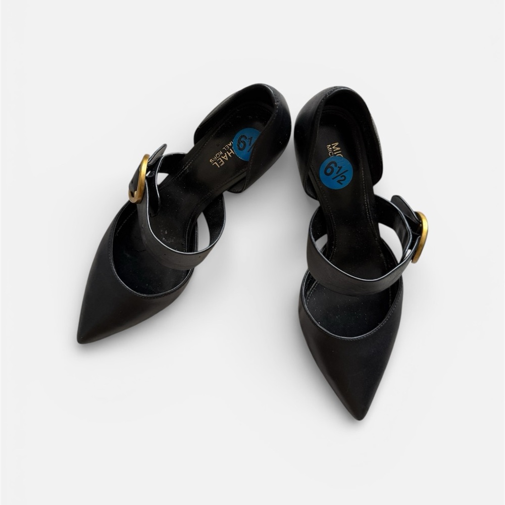 MICHAEL Michael Kors Black Heels with Gold Buckle - Picture 2 of 4
